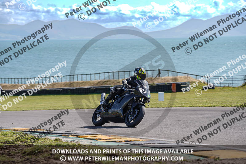 anglesey no limits trackday;anglesey photographs;anglesey trackday photographs;enduro digital images;event digital images;eventdigitalimages;no limits trackdays;peter wileman photography;racing digital images;trac mon;trackday digital images;trackday photos;ty croes